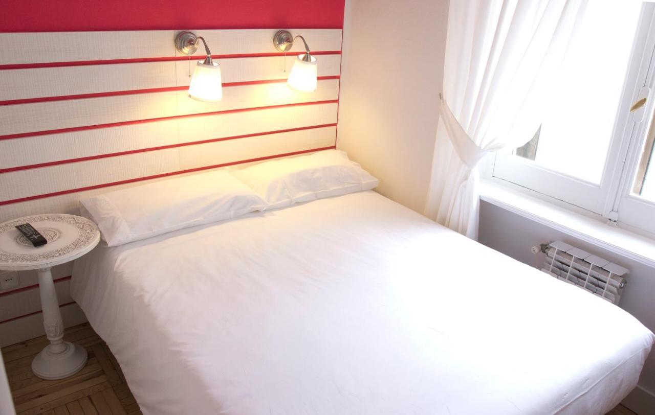 Hostal Boreal Mistral Бургос Экстерьер фото