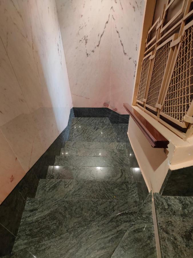 Hostal Boreal Mistral Бургос Экстерьер фото