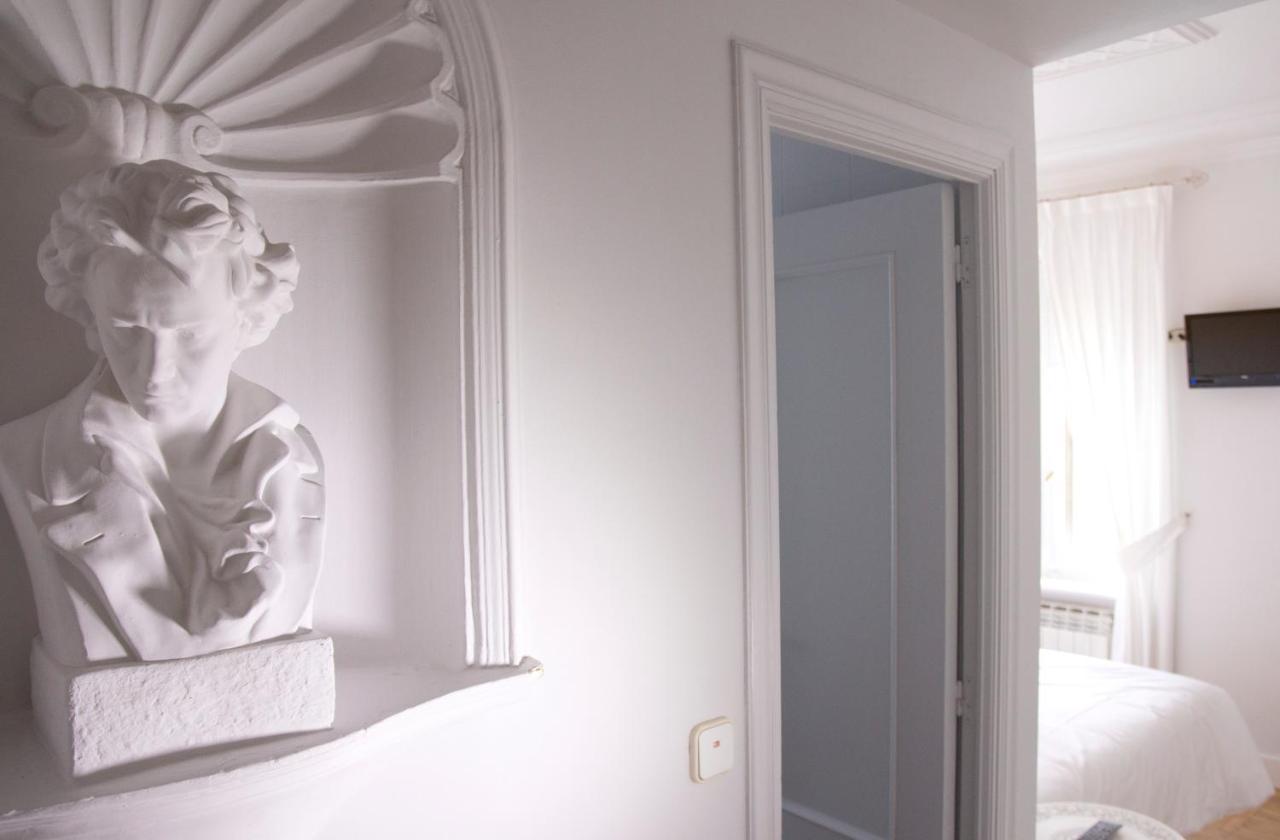 Hostal Boreal Mistral Бургос Экстерьер фото